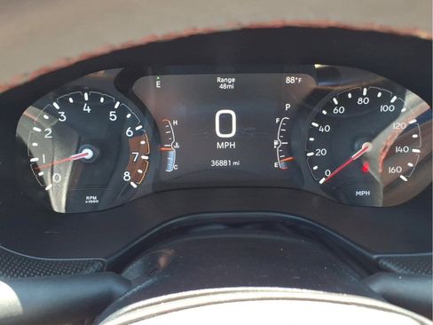 Used 2025 Jeep Compass Trailhawk AWD/4WD image 20