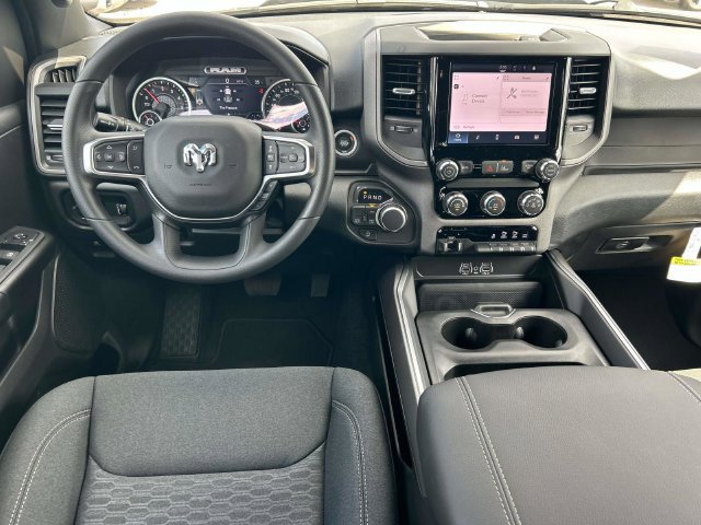New 2027 RAM 1500 Express AWD/4WD image 13
