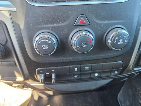 Used 2018 RAM 2500 Big Horn image 8