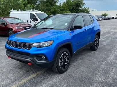 Used 2025 Jeep Compass Trailhawk