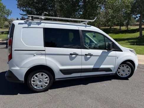Used 2015 Ford Transit Connect XLT FWD image 4
