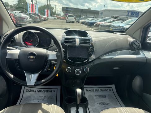 Used 2015 Chevrolet Spark LT FWD image 12