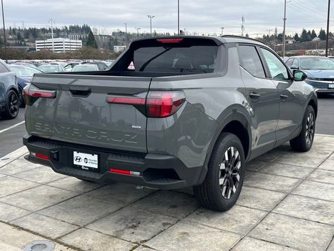 New 2025 Hyundai Santa Cruz SEL image 8