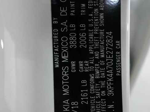 Used 2018 Kia Forte LX w/ LX Rear Camera Package image 29