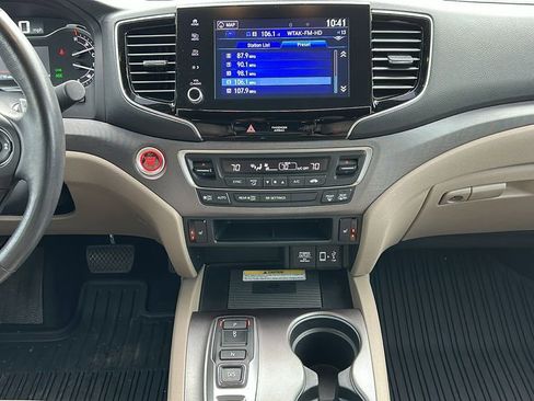 Used 2023 Honda Ridgeline RTL-E image 11