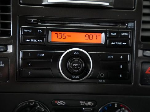 Used 2012 Nissan Versa 1.8 S image 18