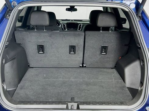 Used 2022 Chevrolet Equinox LT image 24