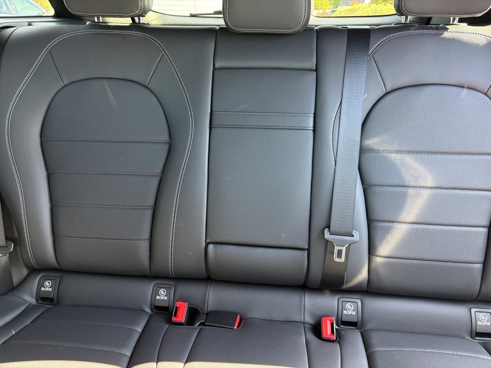Used 2021 Mercedes-Benz GLC 300 4MATIC image 18