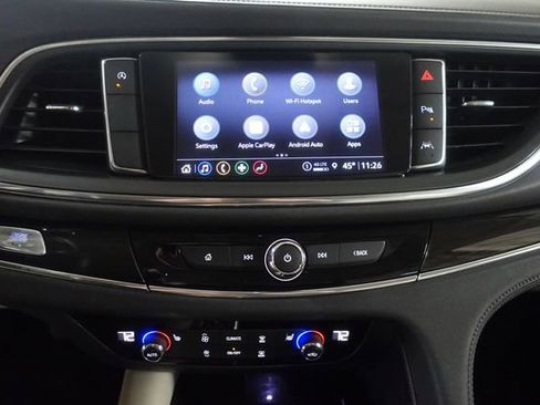 Used 2024 Buick Enclave Essence FWD image 13