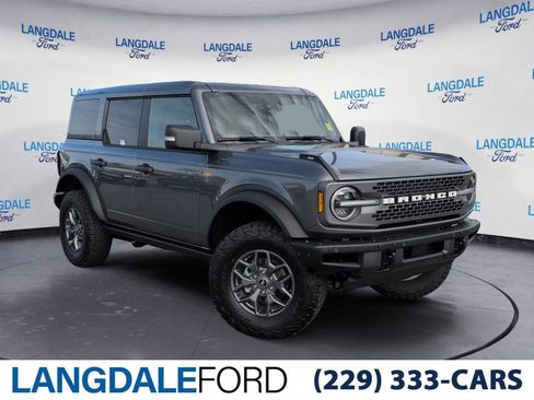 New 2025 Ford Bronco Badlands image 1