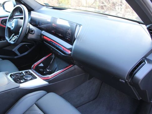 Used 2025 BMW X3 xDrive30i w/ Premium Package image 50