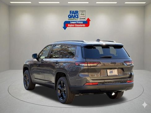 New 2025 Jeep Grand Cherokee L Laredo AWD/4WD image 8