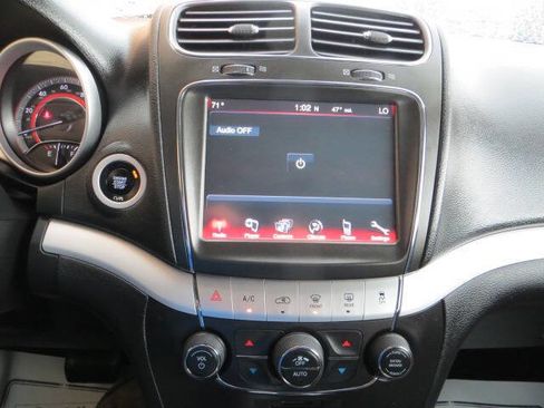 Used 2019 Dodge Journey GT image 47