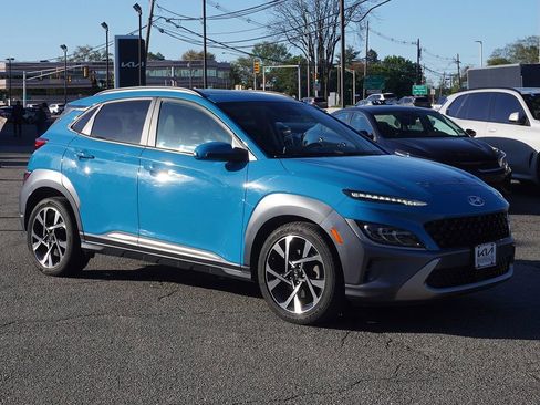 Used 2022 Hyundai Kona Limited AWD/4WD image 47