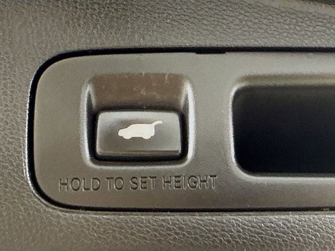 Used 2020 Honda CR-V Touring image 35