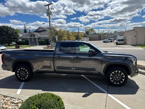 Used 2023 Toyota Tundra SR5 w/ SR5 Premium Package image 4