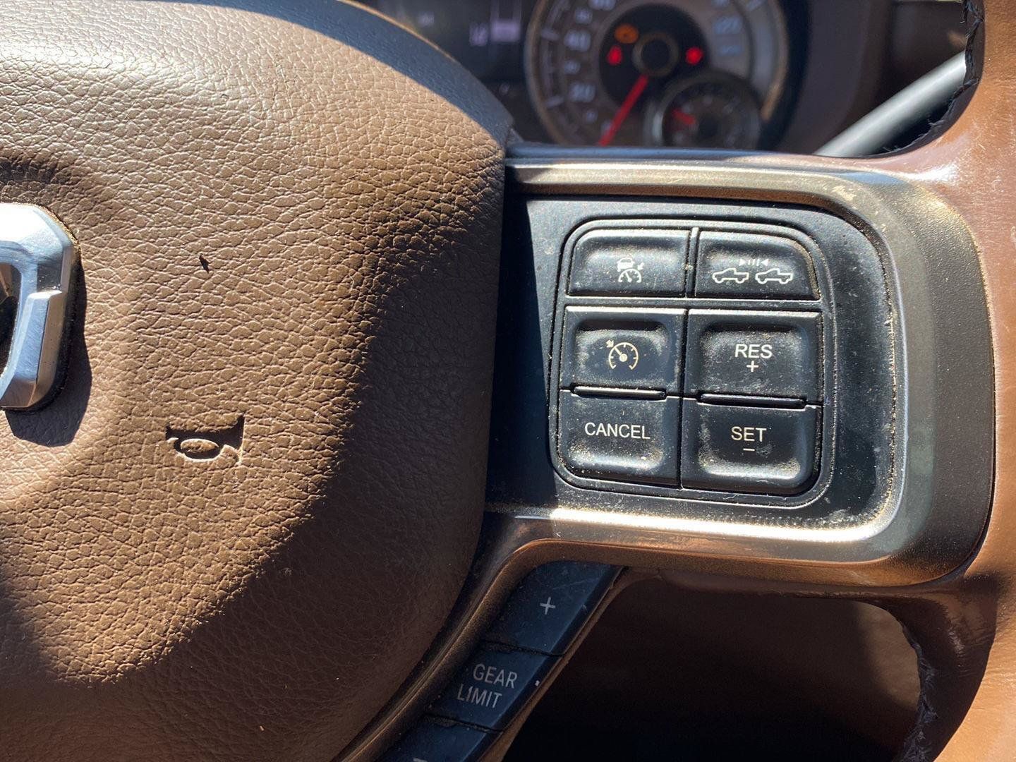 Used 2021 RAM 2500 Limited AWD/4WD image 25