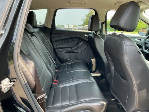 Used 2017 Ford Escape Titanium AWD/4WD image 20