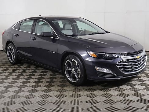 Used 2023 Chevrolet Malibu LT FWD image 47