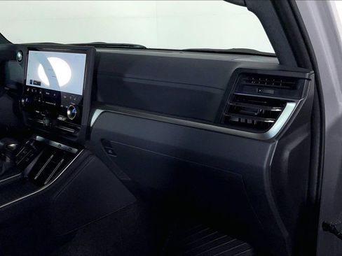 Used 2025 Lexus GX 550 image 22