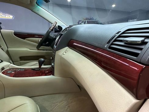 Used 2009 Lexus LS 460 AWD image 28