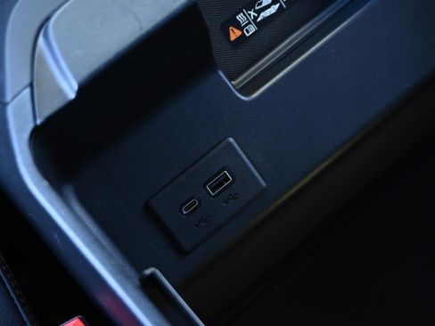 Used 2024 GMC Sierra 2500 AT4 w/ AT4 Premium Plus Package image 44