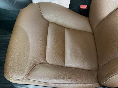 Used 2024 Volvo V60 B5 Cross Country Plus w/ Protection Package Premier image 21