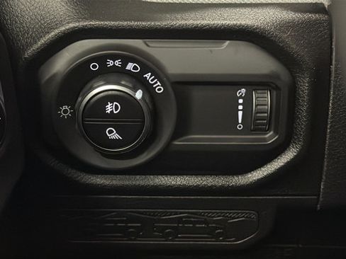 New 2026 Jeep Gladiator Sport AWD/4WD image 28