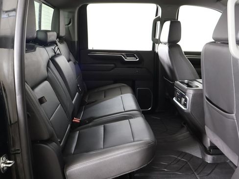 Used 2025 Chevrolet Silverado 3500 LTZ w/ LTZ Convenience Package AWD/4WD image 39