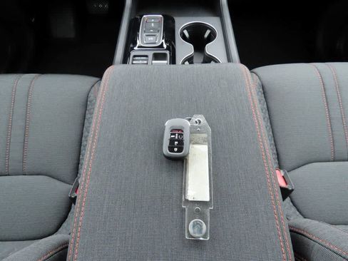 New 2026 Honda Pilot Sport image 28