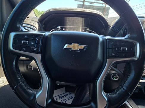 Used 2021 Chevrolet Silverado 1500 LTZ w/ LTZ Premium Texas Edition AWD/4WD image 9