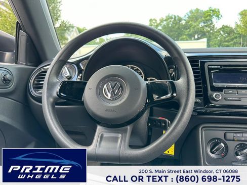 Used 2013 Volkswagen Beetle 2.5 image 18