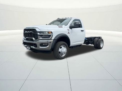 New 2025 RAM 5500 Tradesman image 3