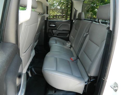 Used 2019 Chevrolet Silverado 2500 W/T w/ WT Convenience Package RWD image 19