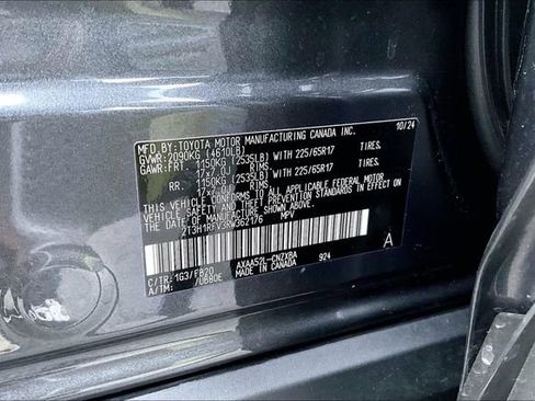 Used 2024 Toyota RAV4 LE image 19