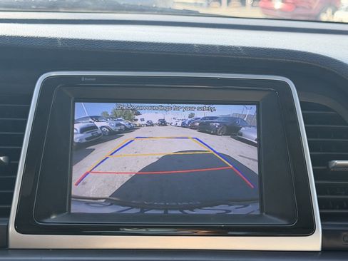 Used 2019 Hyundai Sonata SE FWD image 21