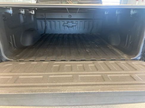 Used 2017 Chevrolet Silverado 1500 LTZ Z71 w/ LTZ Plus Package image 10