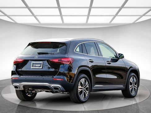 New 2025 Mercedes-Benz GLA 250 image 4