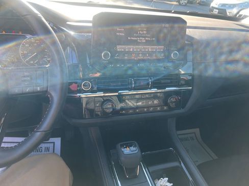 Used 2023 Nissan Pathfinder Rock Creek image 18