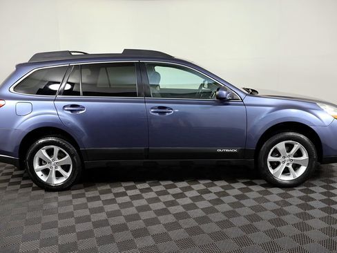 Used 2013 Subaru Outback 2.5i Limited w/ Moonroof Pkg image 5