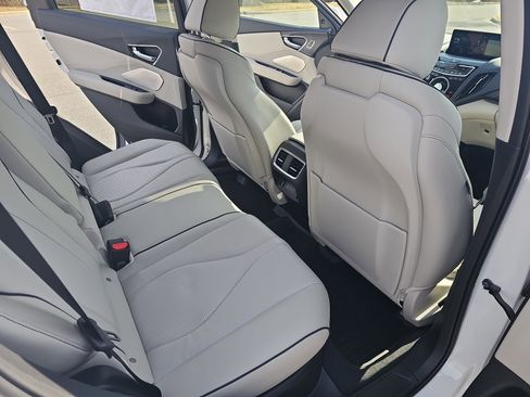 New 2026 Acura RDX w/Advance Package image 11