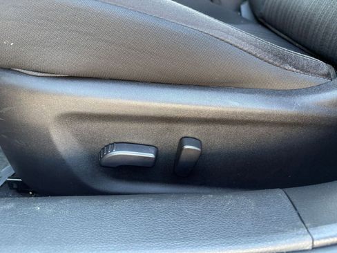 Used 2025 Nissan Altima 2.5 SV image 22