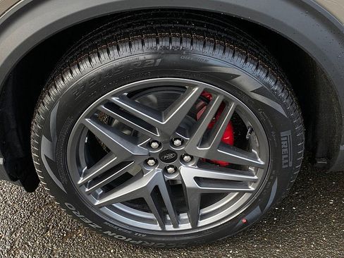 New 2026 Ford Explorer ST w/ Sun And Sound Package image 26