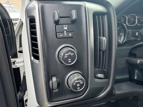 Used 2017 Chevrolet Silverado 1500 LT w/ All Star Edition AWD/4WD image 27