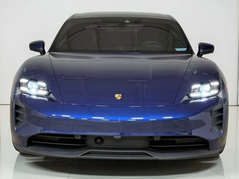 Used 2024 Porsche Taycan GTS w/ Premium Package (P6U) AWD/4WD image 27