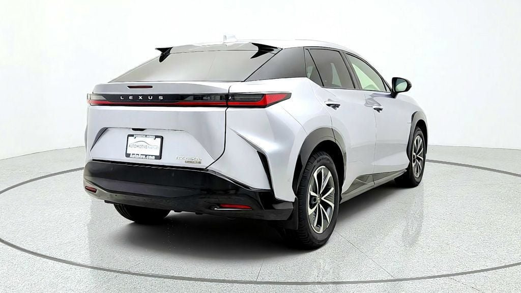 Used 2023 Lexus RZ 450e Premium w/ Technology Package AWD/4WD image 5