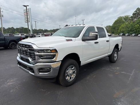 New 2026 RAM 2500 Tradesman w/ Chrome Appearance Group AWD/4WD image 4