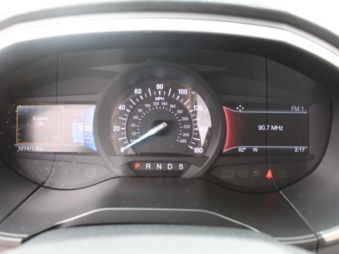 Used 2016 Ford Edge SEL w/ Equipment Group 201A FWD image 17