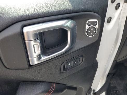 Used 2021 Jeep Wrangler Unlimited Rubicon image 21