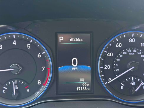 Used 2022 Hyundai Kona SE w/ Cargo Package image 23